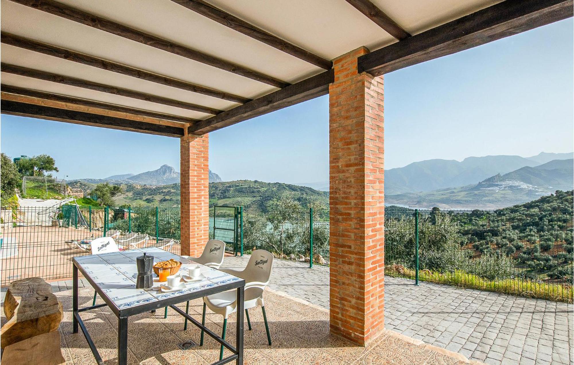 Gorgeous Home In Algodonales With Kitchen מראה חיצוני תמונה